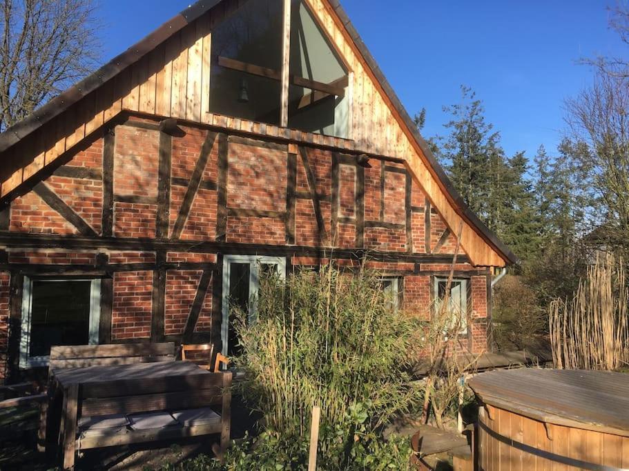 Wunderschoenes Bauernhaus An Der Elbe Bleckede Extérieur photo